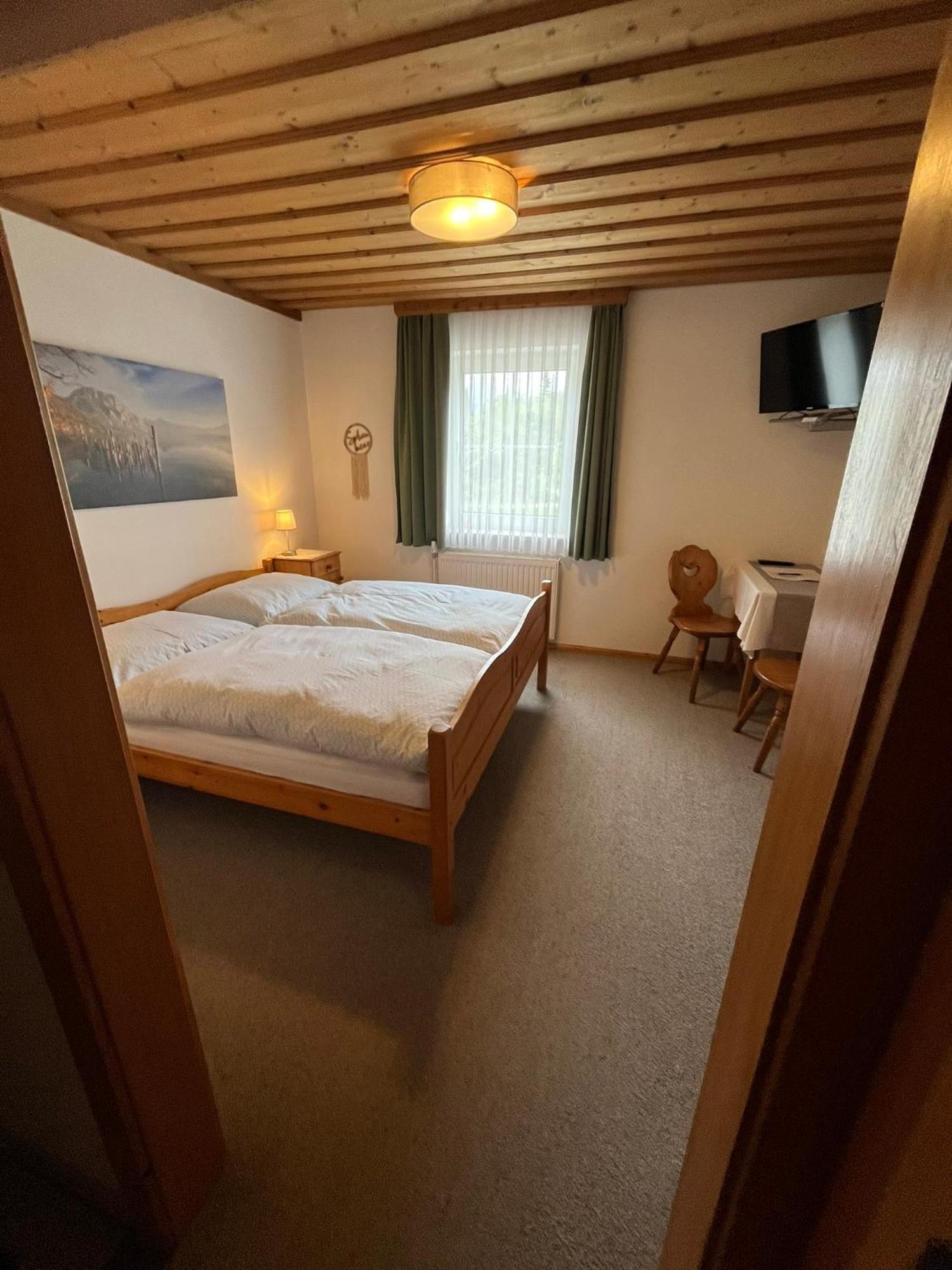 Gaestehaus Duernberger - Klein, Aber Fein - Gemuetliche Zimmer In Ruhiger, Idyllischer Lage Molln Exterior foto